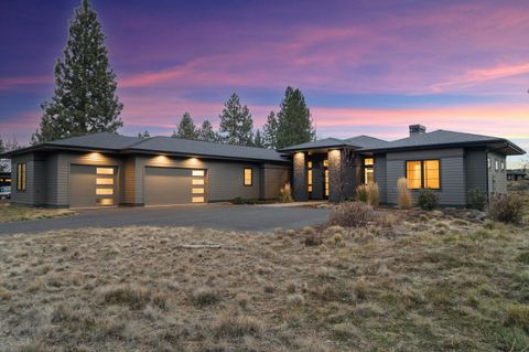 Tiny photo for 61547 Hosmer Lake Drive, Bend, OR 97702 (MLS # 220212651)