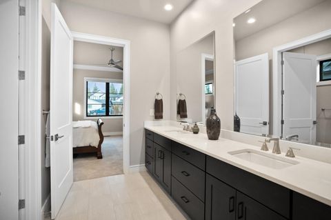 Tiny photo for 61547 Hosmer Lake Drive, Bend, OR 97702 (MLS # 220212651)