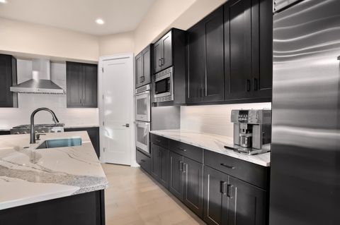 Tiny photo for 61547 Hosmer Lake Drive, Bend, OR 97702 (MLS # 220212651)