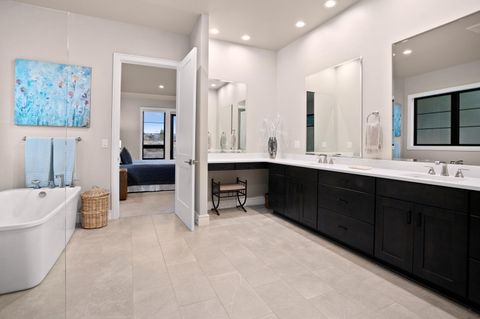 Tiny photo for 61547 Hosmer Lake Drive, Bend, OR 97702 (MLS # 220212651)