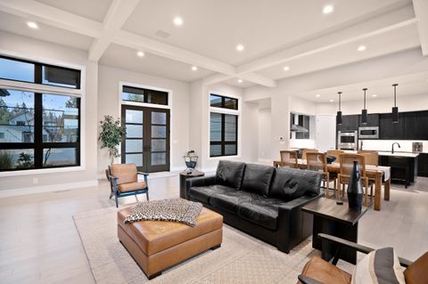 Tiny photo for 61547 Hosmer Lake Drive, Bend, OR 97702 (MLS # 220212651)