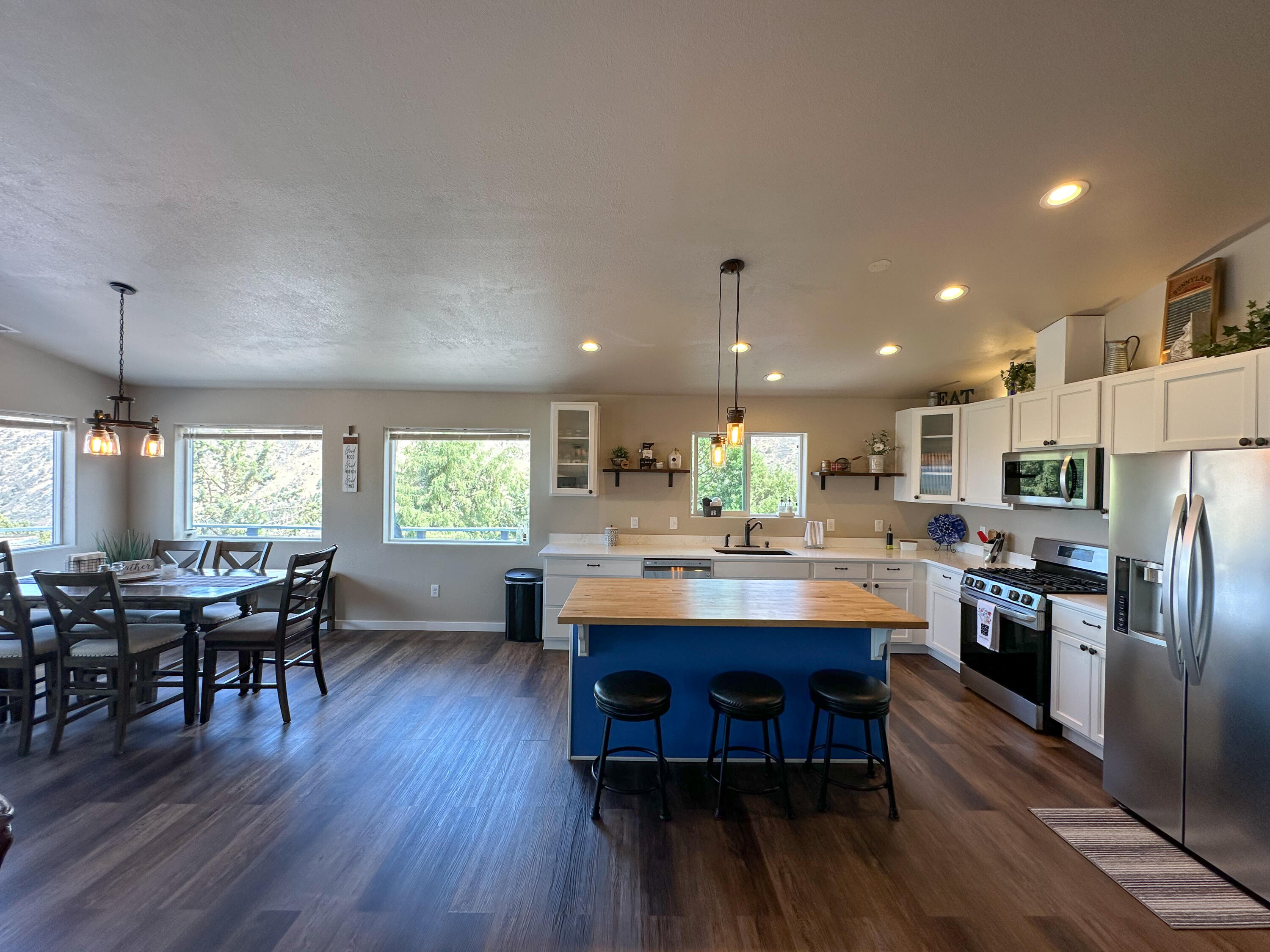 Gray Rock - Residential