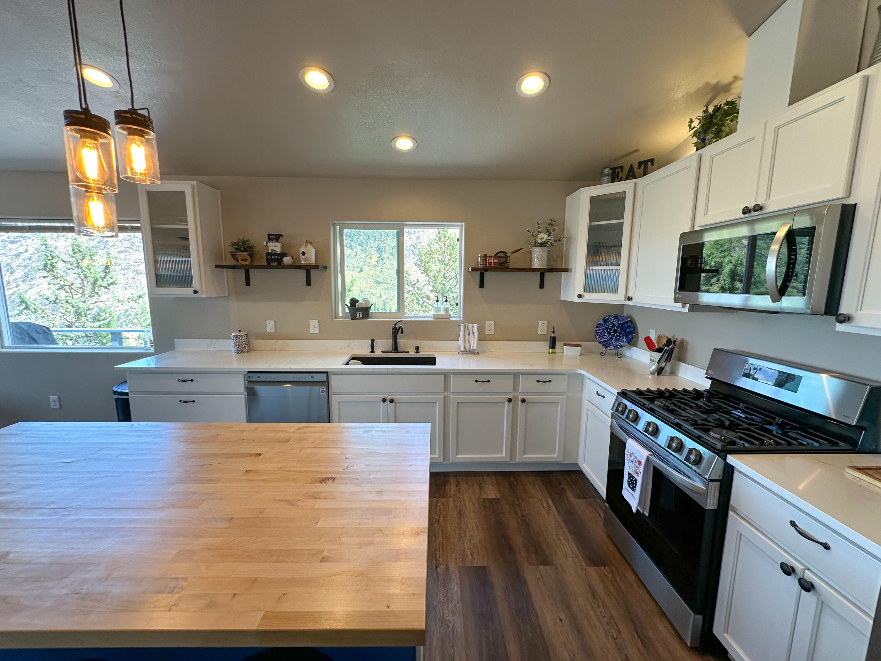 Gray Rock - Residential