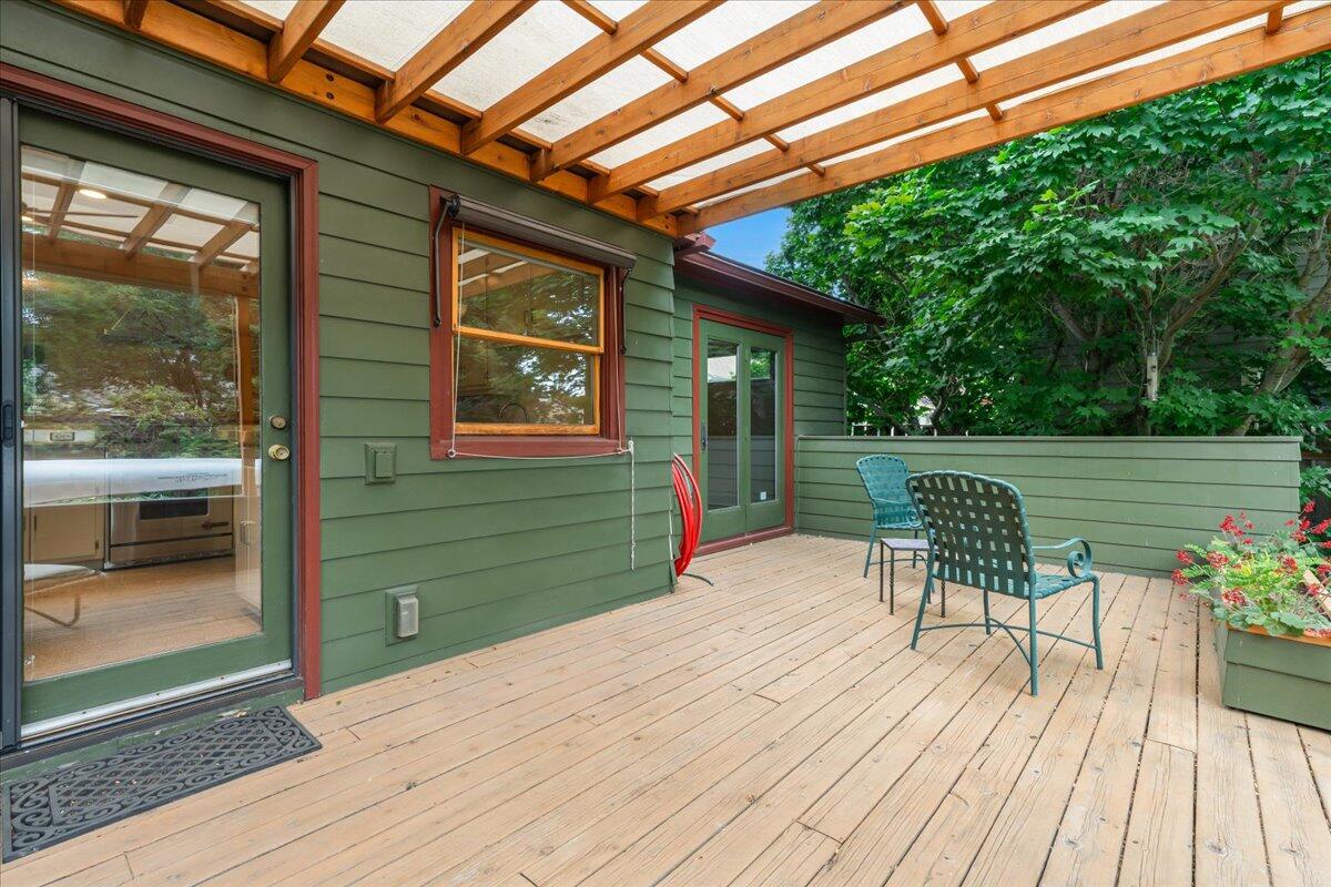 River Terrace - Residential