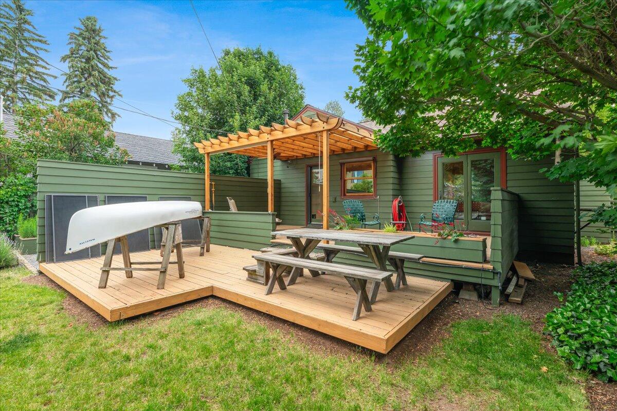 River Terrace - Residential