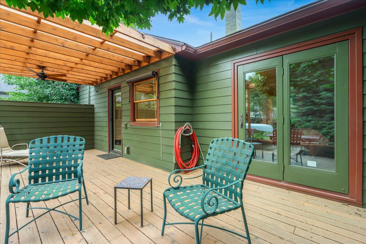 River Terrace - Residential