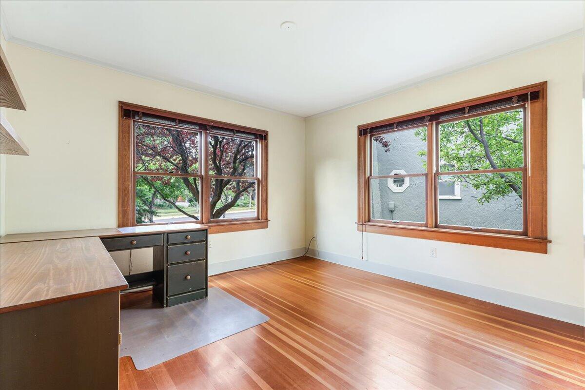 River Terrace - Residential