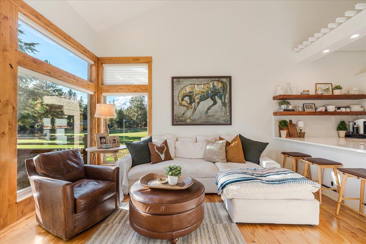 Broken Top - Residential