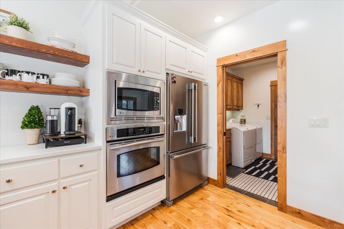 Broken Top - Residential