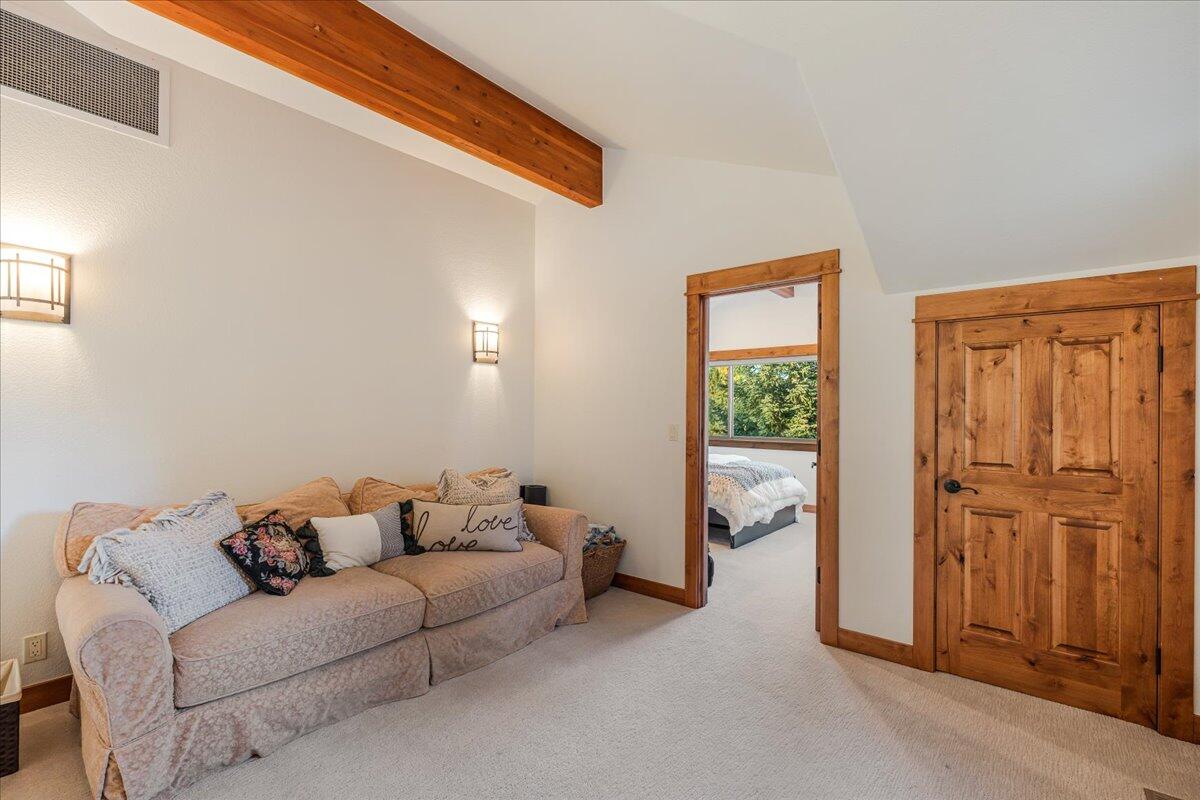 Broken Top - Residential