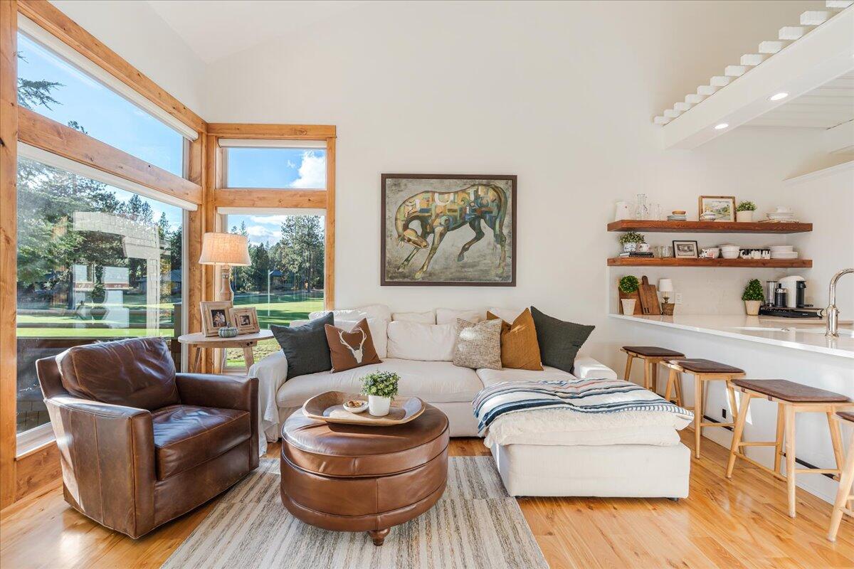 Broken Top - Residential