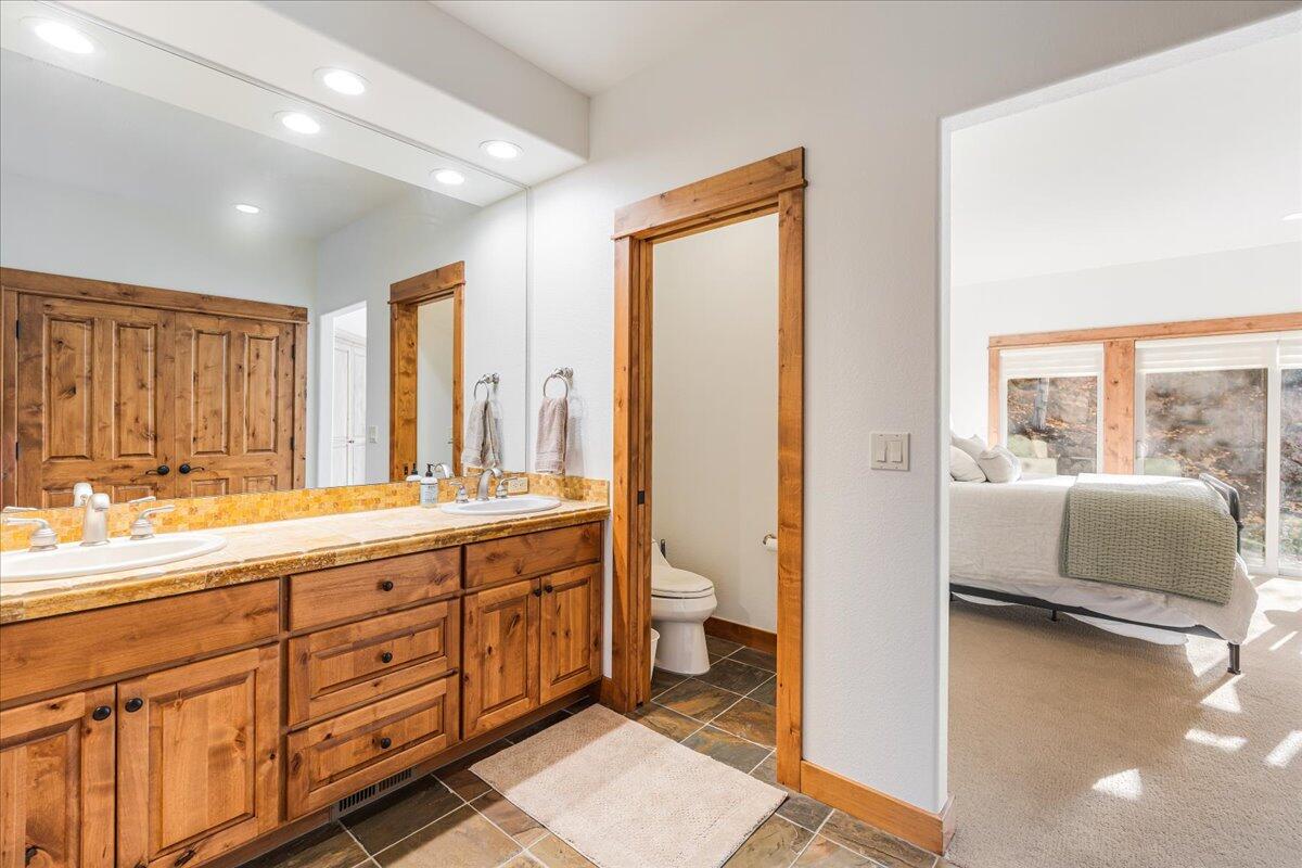 Broken Top - Residential