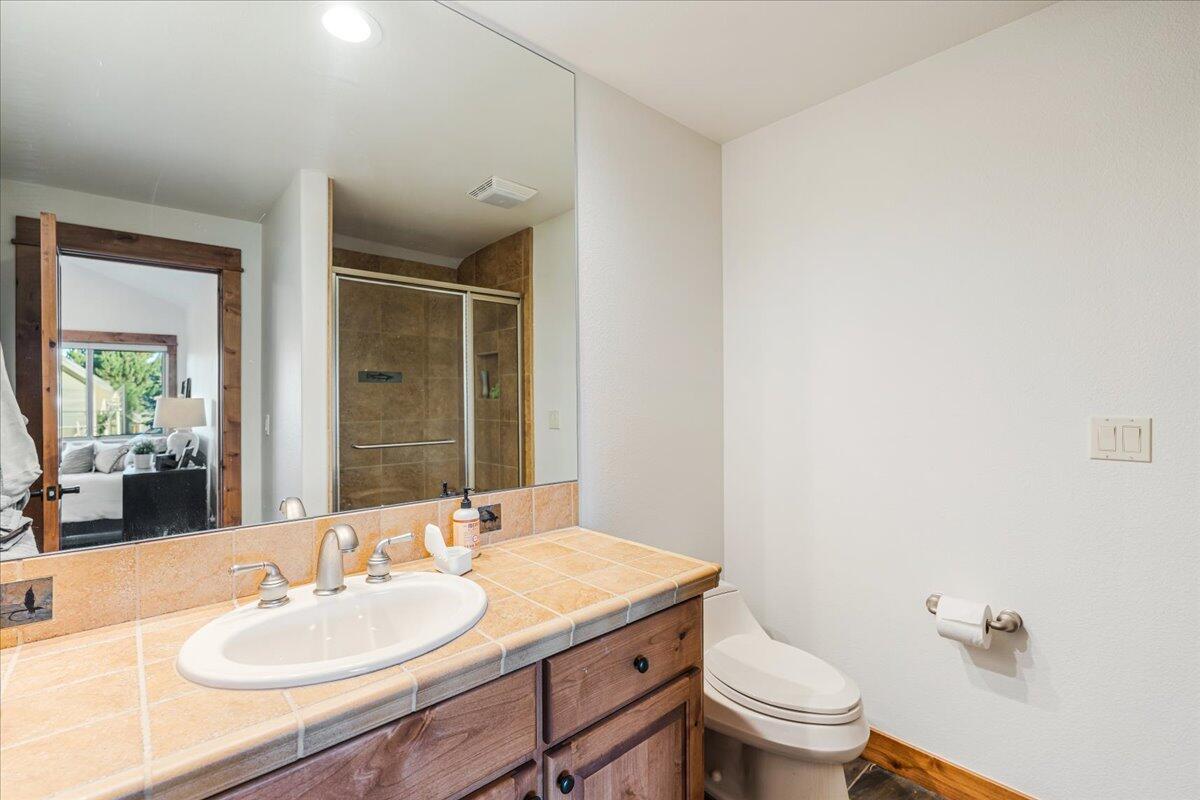 Broken Top - Residential