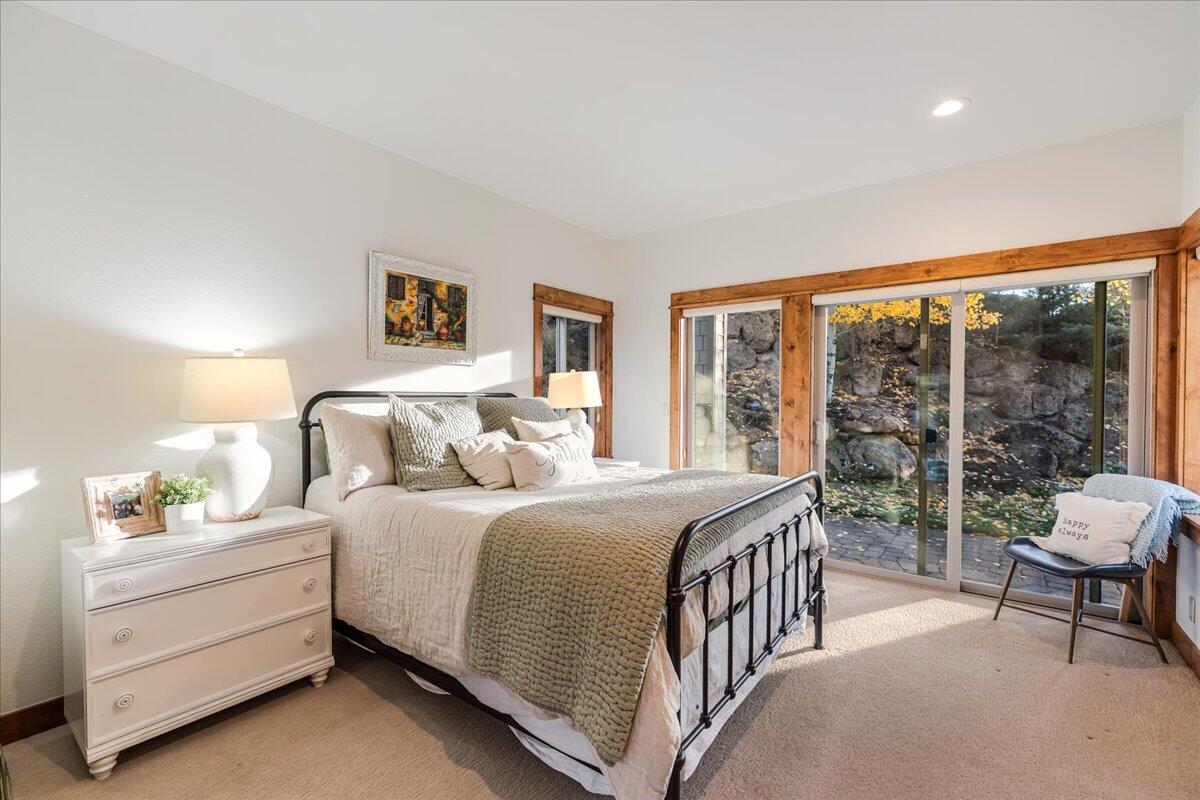 Broken Top - Residential