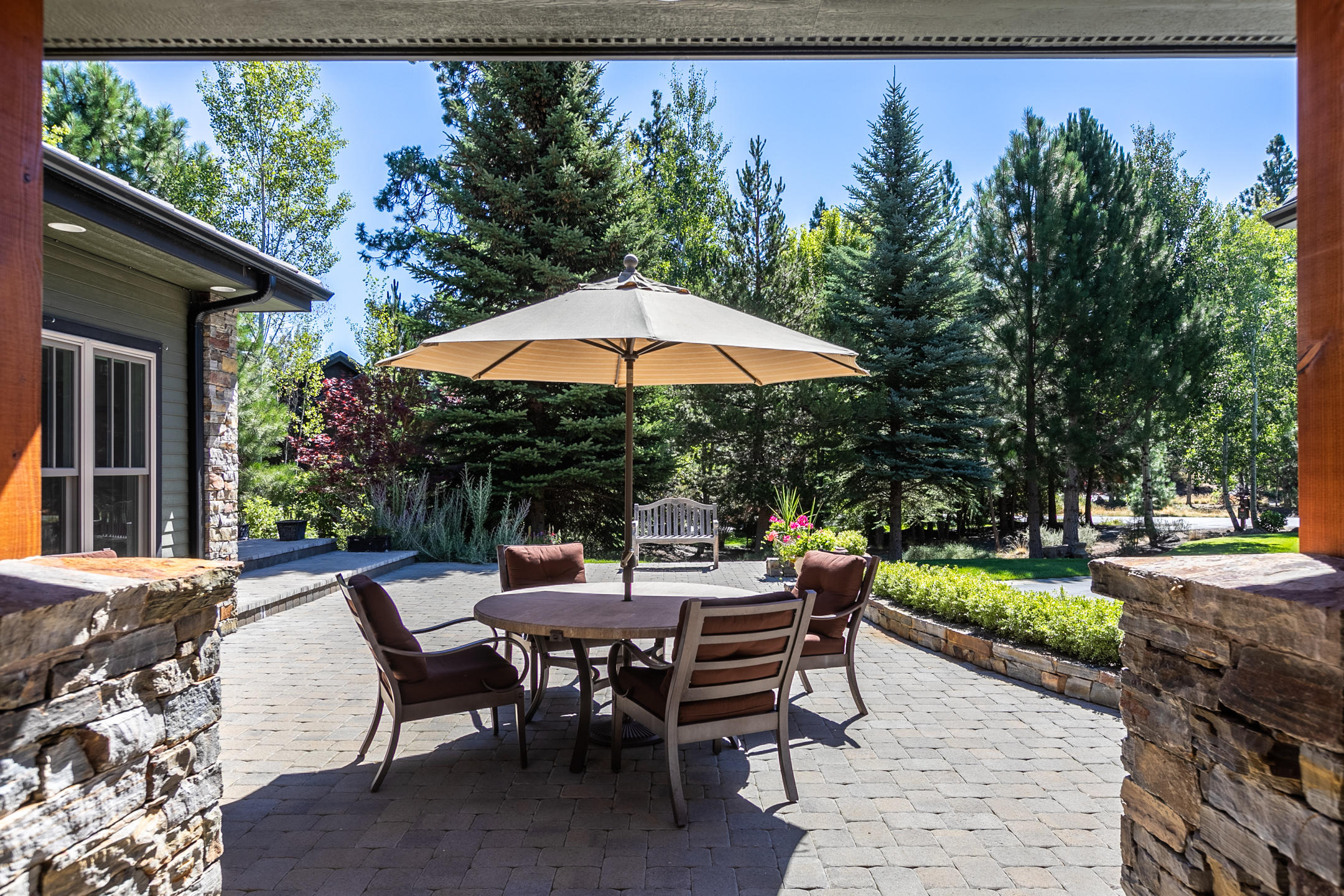 Broken Top - Residential