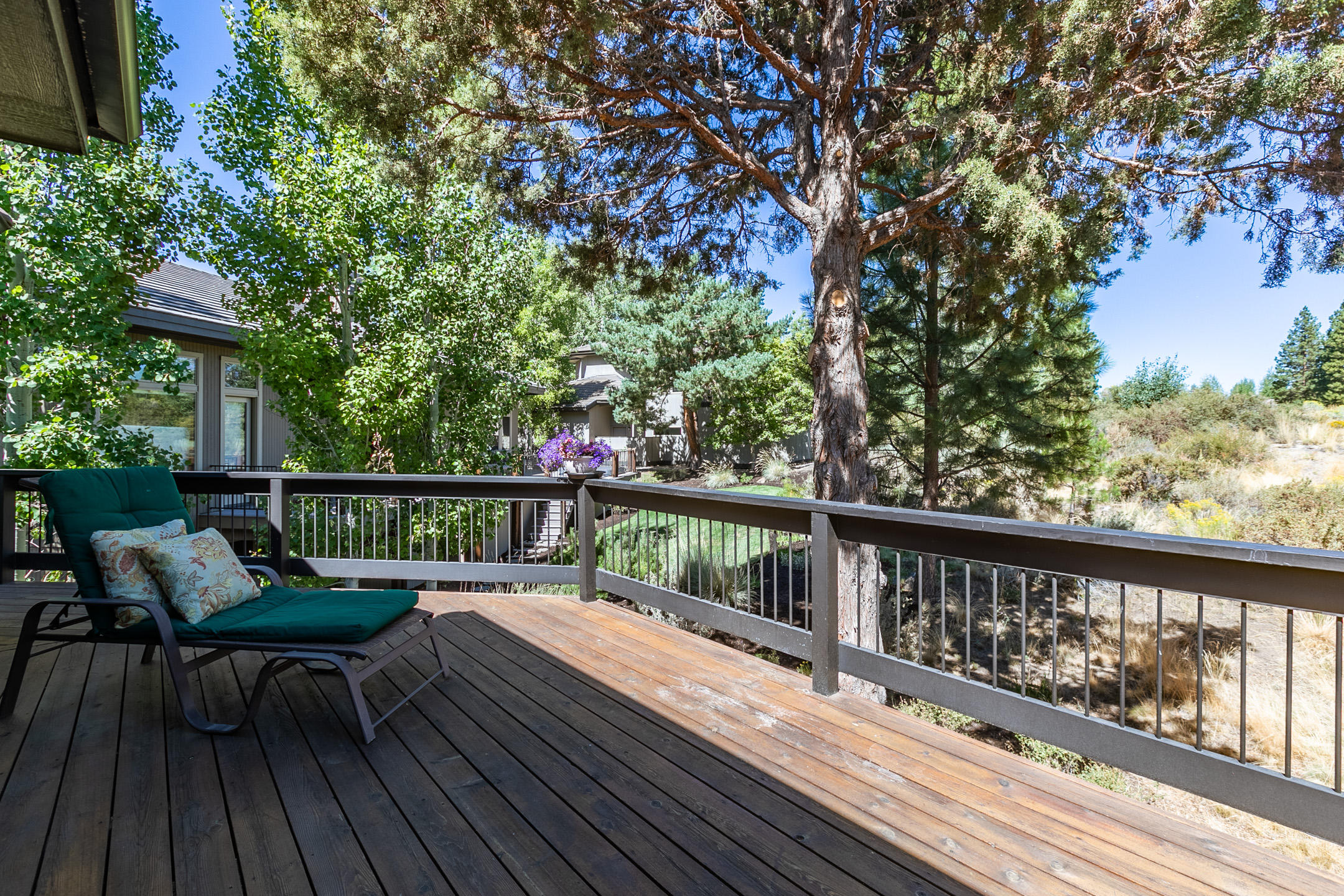 Broken Top - Residential