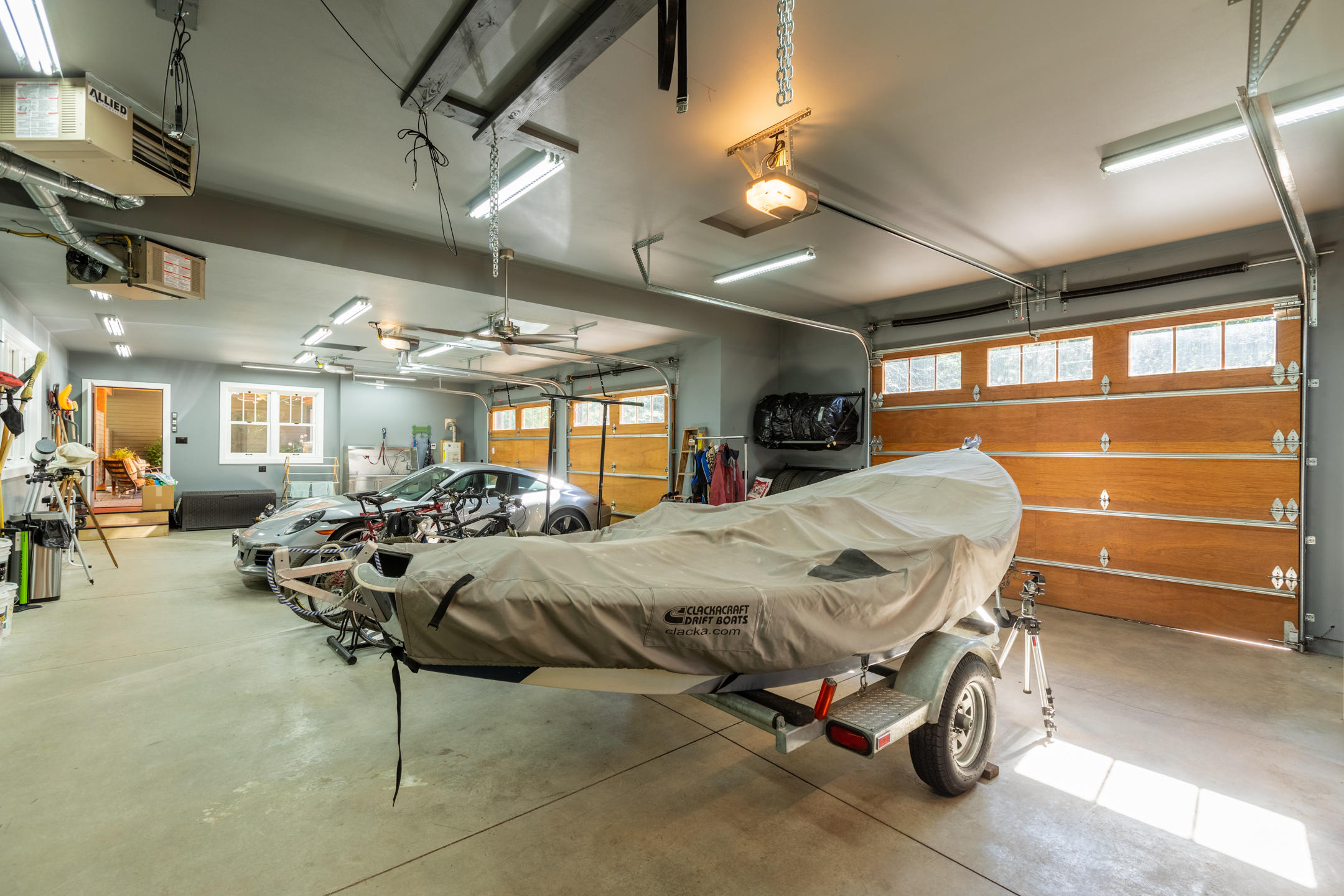 Broken Top - Residential