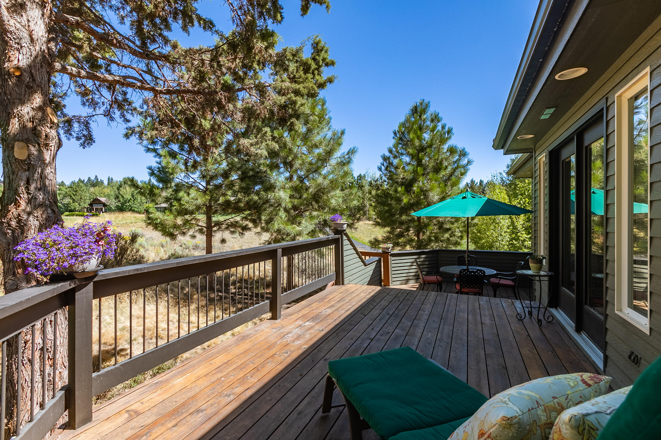 Broken Top - Residential