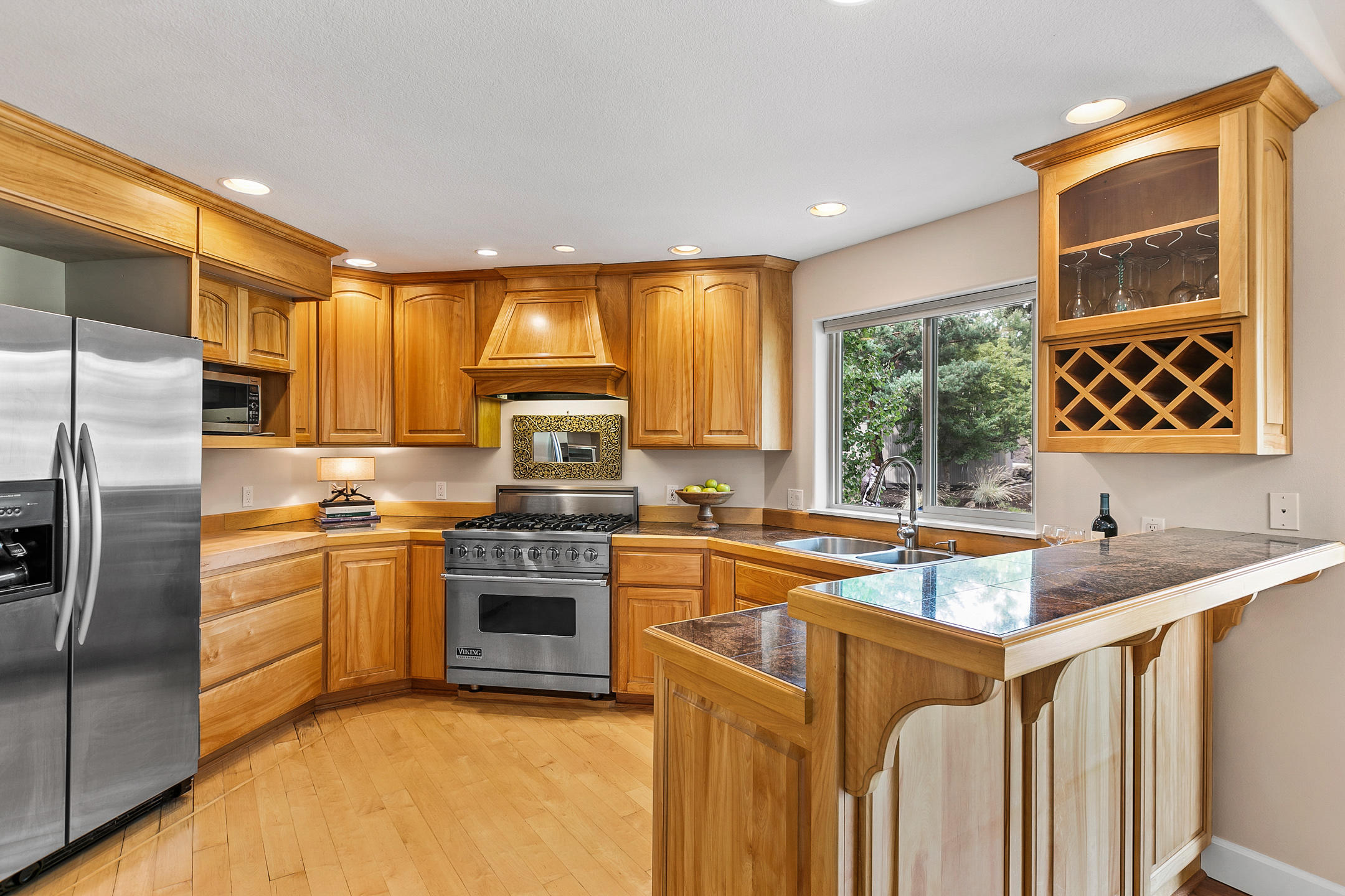 Broken Top - Residential