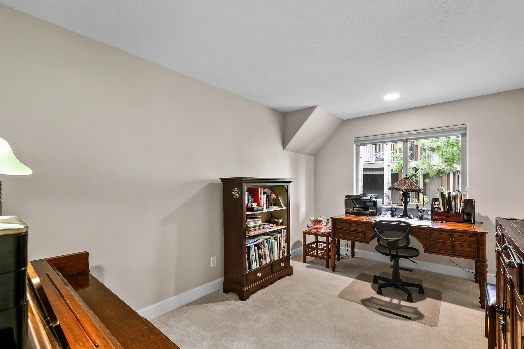 Broken Top - Residential