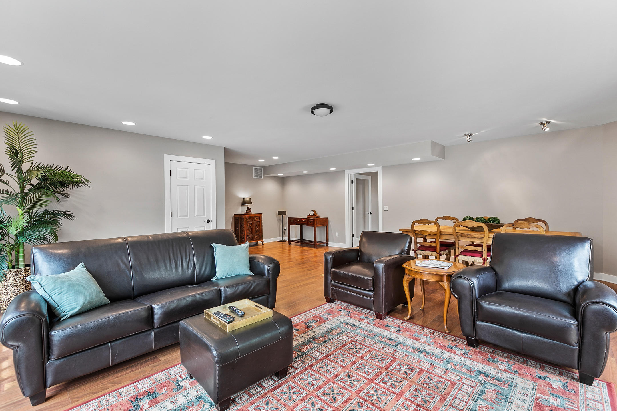 Broken Top - Residential