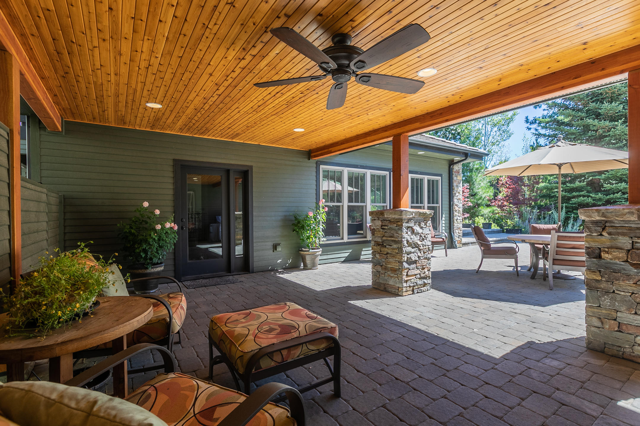 Broken Top - Residential