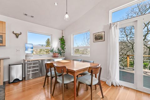 Tiny photo for 10 Velna Way, Ashland, OR 97520 (MLS # 220213900)