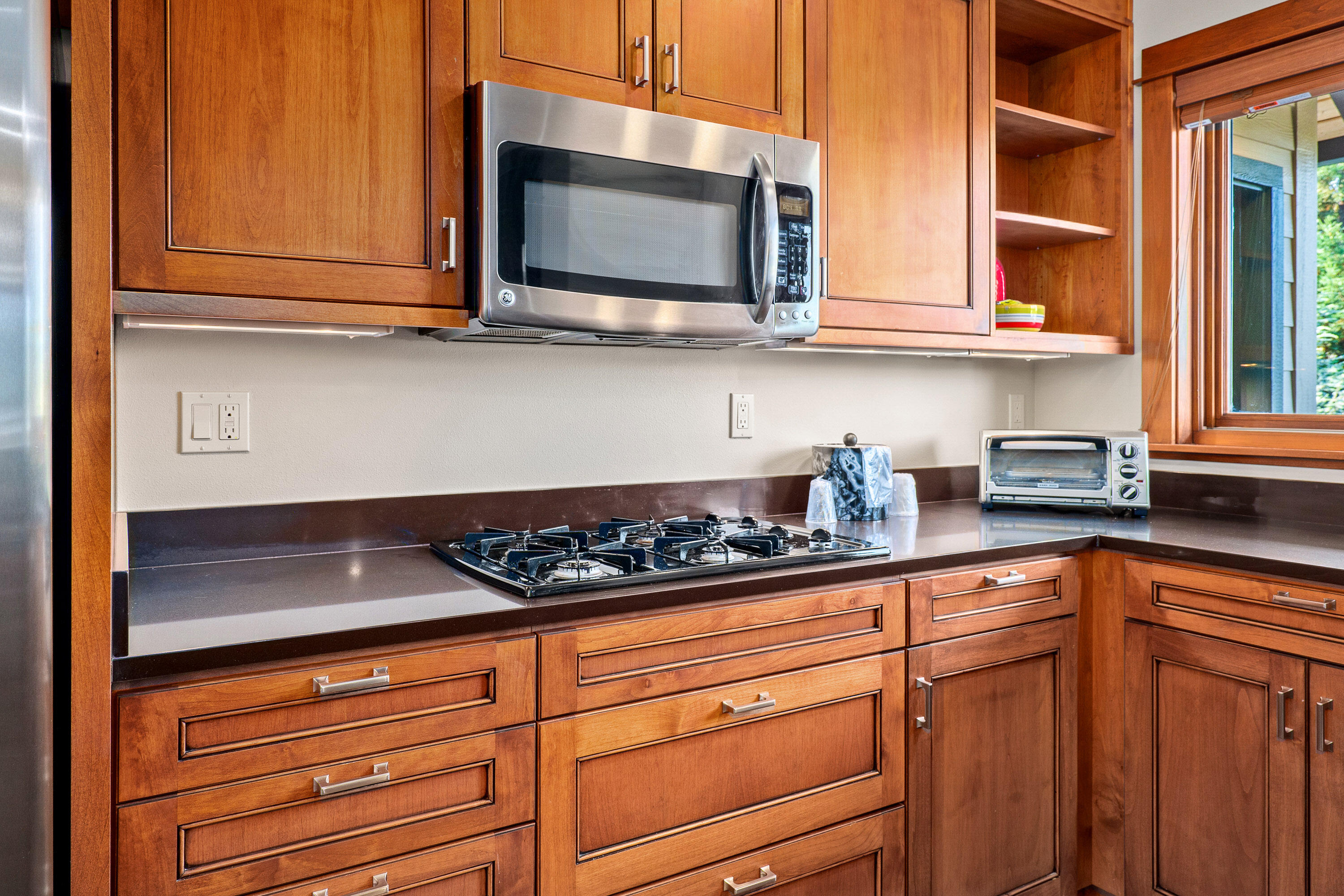 Bournes - Commercial Sale