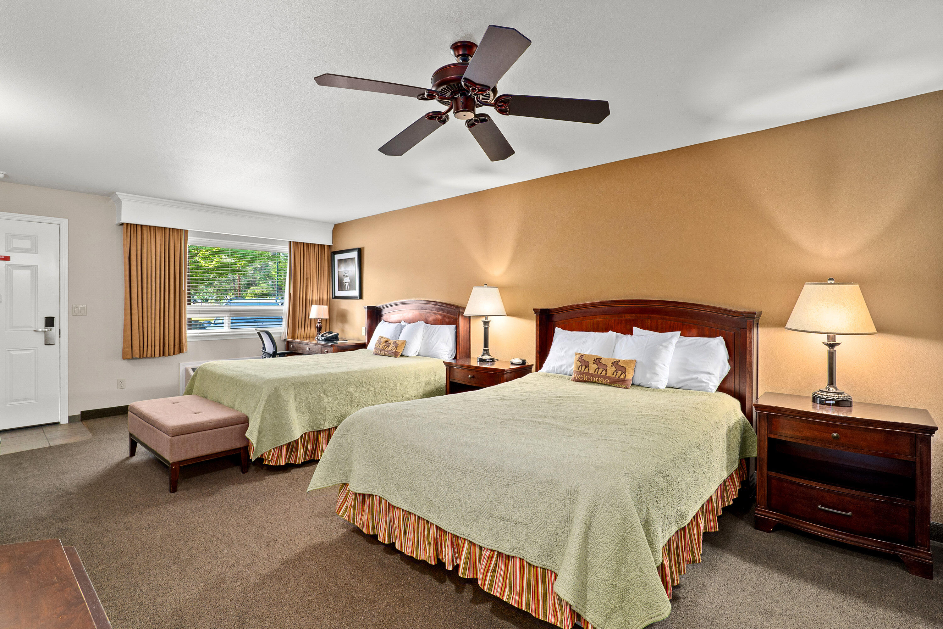 Bournes - Commercial Sale