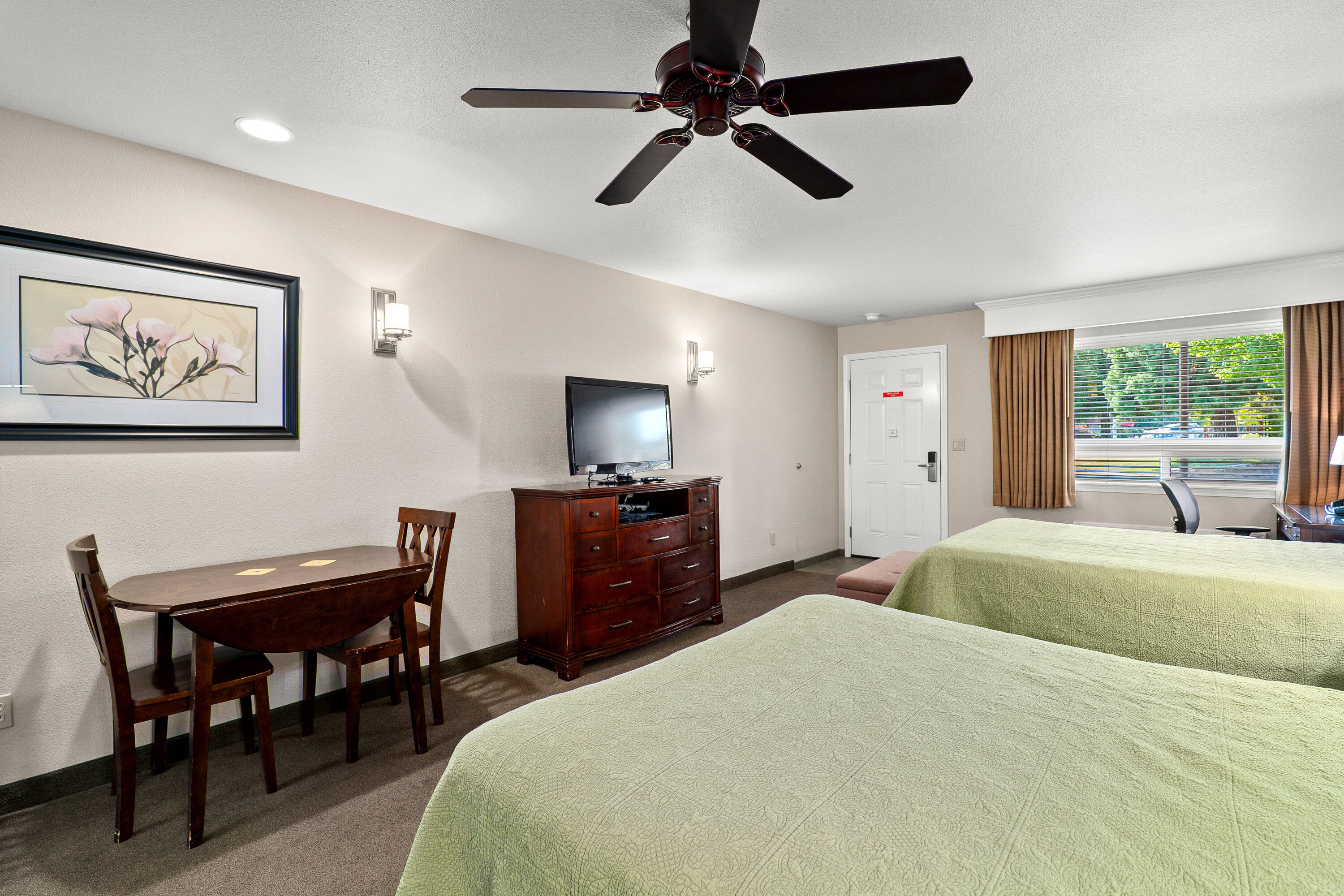 Bournes - Commercial Sale