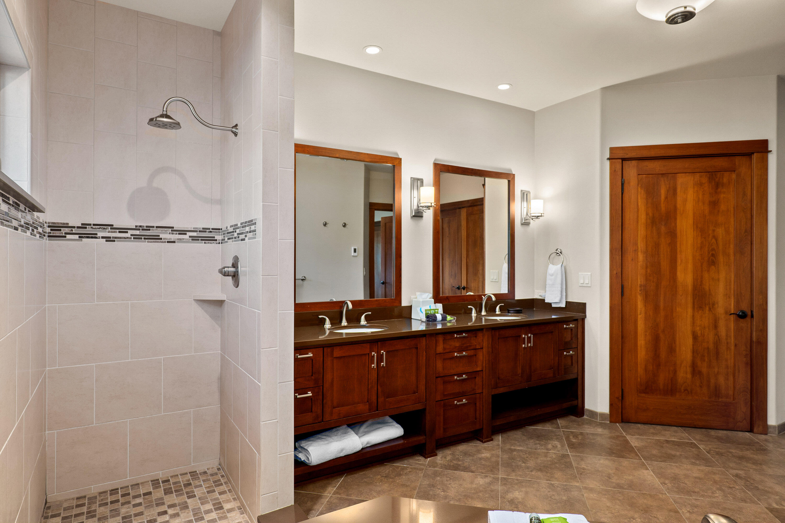 Bournes - Commercial Sale