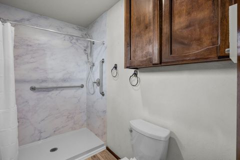 Tiny photo for 2748 SW Highland Lane, Culver, OR 97734 (MLS # 220212256)