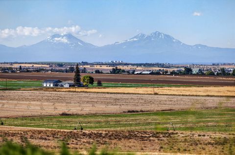 Tiny photo for 2748 SW Highland Lane, Culver, OR 97734 (MLS # 220212256)