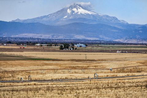 Tiny photo for 2748 SW Highland Lane, Culver, OR 97734 (MLS # 220212256)