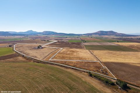 Tiny photo for 2748 SW Highland Lane, Culver, OR 97734 (MLS # 220212256)