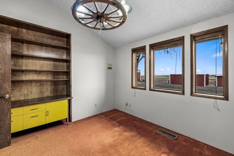 Tiny photo for 2748 SW Highland Lane, Culver, OR 97734 (MLS # 220212256)