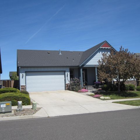 2369 NW Hazelwood Avenue Redmond OR 97756
