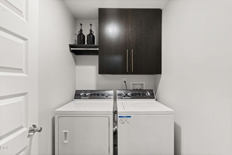 Tiny photo for 1142 N Haskell Street, Central Point, OR 97502 (MLS # 220224638)