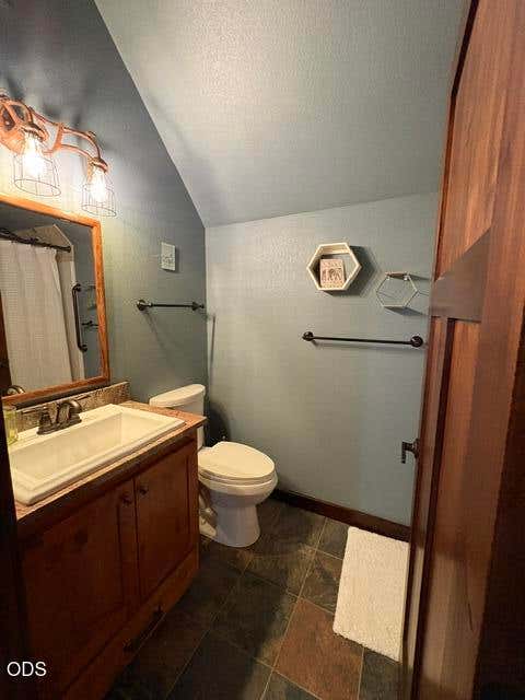 Tiny photo for 141245 Red Cone Drive, Crescent Lake, OR 97733 (MLS # 220224327)