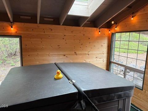Tiny photo for 141245 Red Cone Drive, Crescent Lake, OR 97733 (MLS # 220224327)