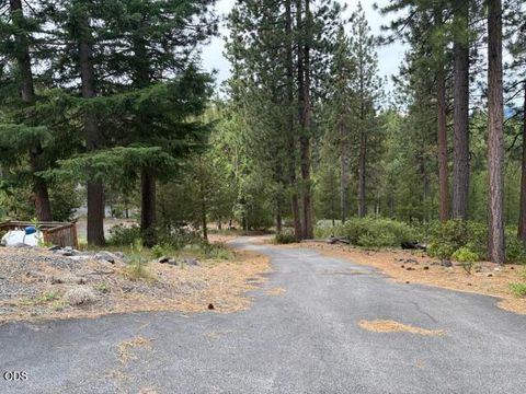 Tiny photo for 141245 Red Cone Drive, Crescent Lake, OR 97733 (MLS # 220224327)