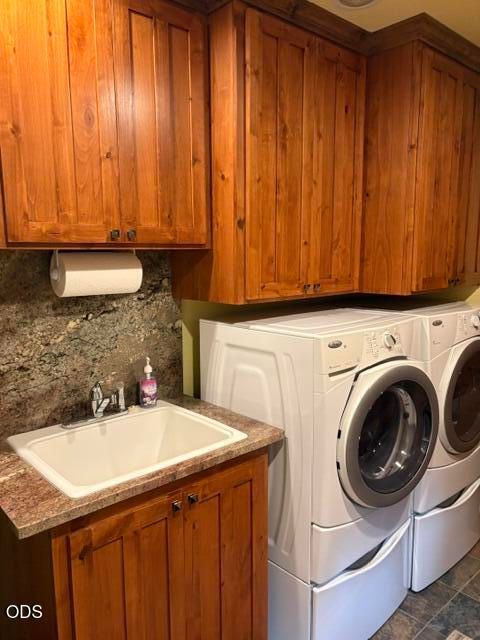 Tiny photo for 141245 Red Cone Drive, Crescent Lake, OR 97733 (MLS # 220224327)