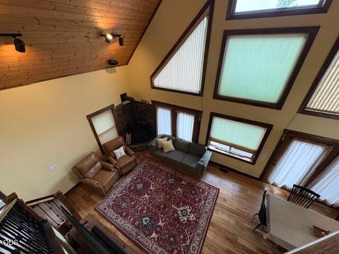 Tiny photo for 141245 Red Cone Drive, Crescent Lake, OR 97733 (MLS # 220224327)