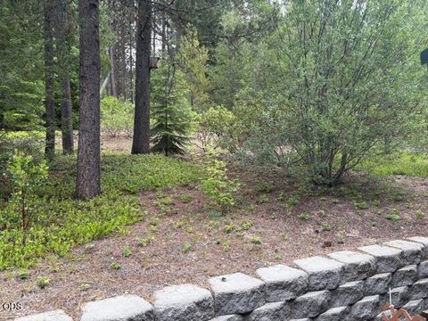 Tiny photo for 141245 Red Cone Drive, Crescent Lake, OR 97733 (MLS # 220224327)