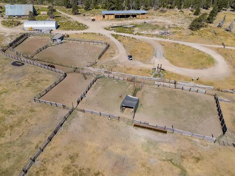 Tiny photo for 1950 Silver Lake Road, Chiloquin, OR 97624 (MLS # 220209125)