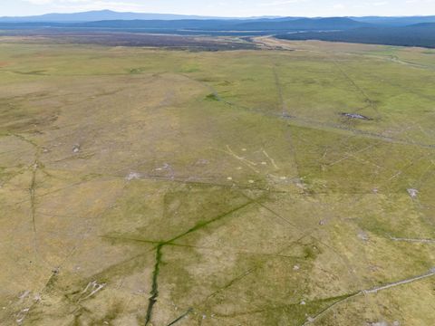 Tiny photo for 1950 Silver Lake Road, Chiloquin, OR 97624 (MLS # 220209125)