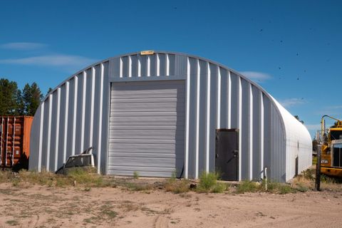 Tiny photo for 1950 Silver Lake Road, Chiloquin, OR 97624 (MLS # 220209125)