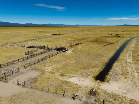 Tiny photo for 1950 Silver Lake Road, Chiloquin, OR 97624 (MLS # 220209125)