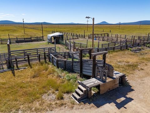 Tiny photo for 1950 Silver Lake Road, Chiloquin, OR 97624 (MLS # 220209125)