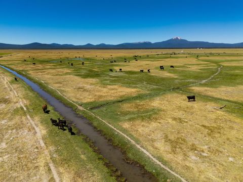 Photo of 1950 Silver Lake Road, Chiloquin, OR 97624 (MLS # 220209125)